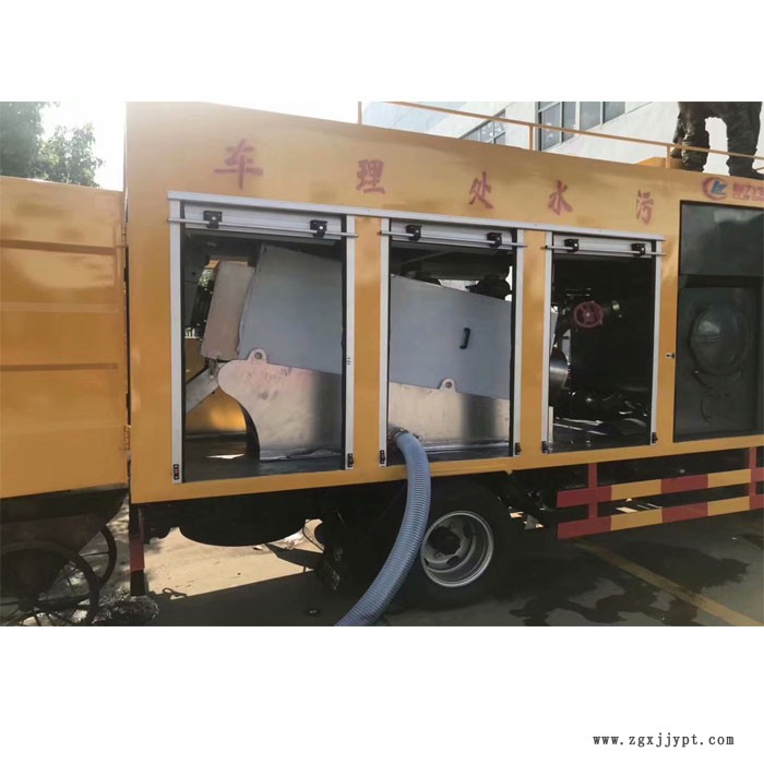 真空吸污车 多利卡吸污车 多功能吸污车