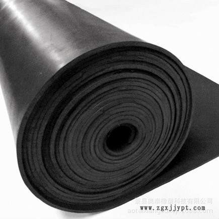 heavydutygymflooringrolls_1.jp